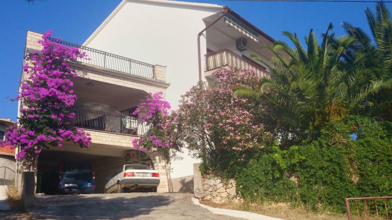 Apartments Karmela Primošten Exterior foto